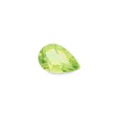 Peridot Tropfen facettiert 1.54 ct Laenge: 9.12 mm Hoehe: 4.1 mm