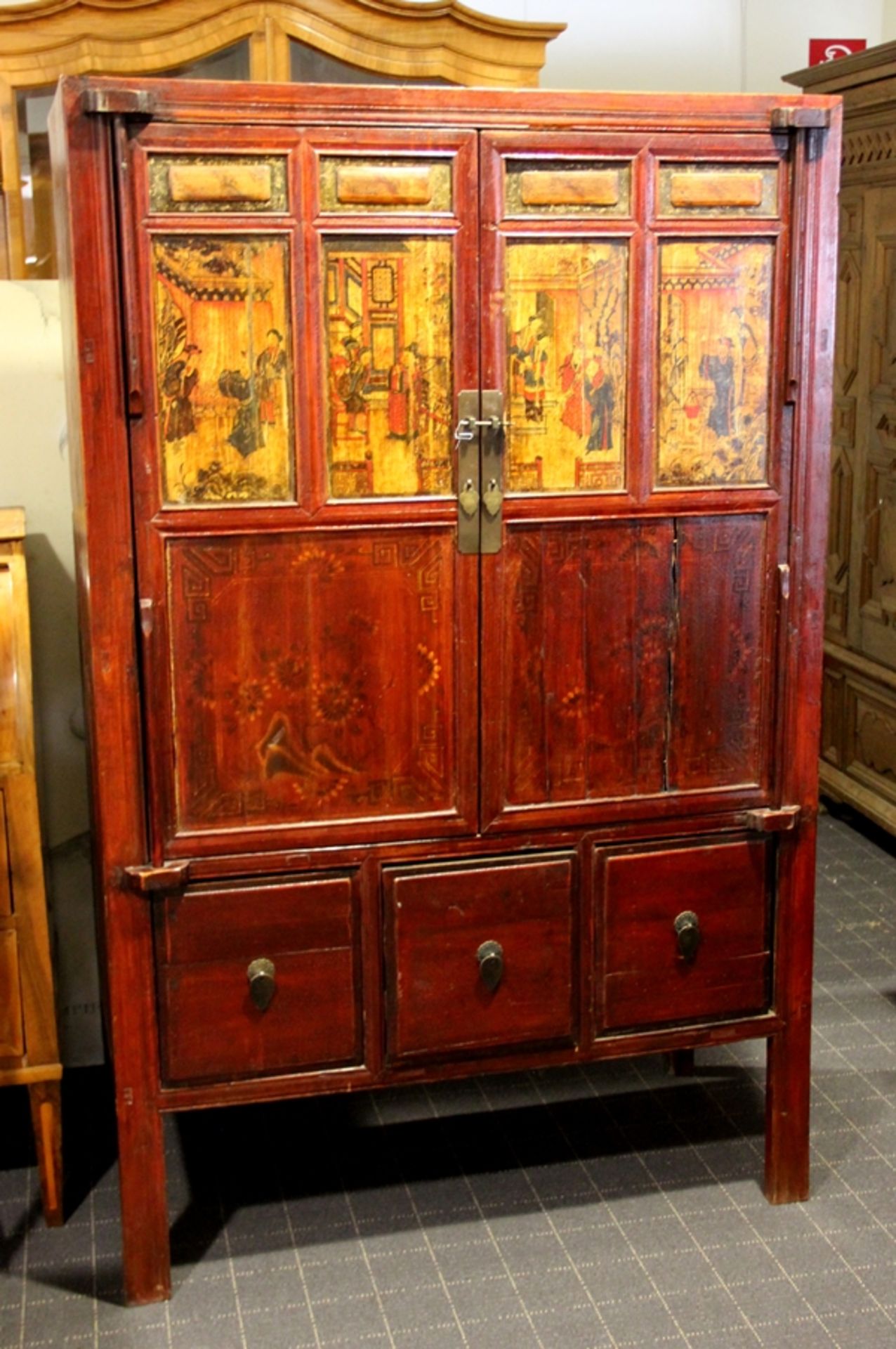 chinesischer Schrank