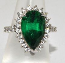 925 silver Emerald green Pear shape statement ring in a halo design size M