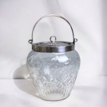 A VICTORIAN CUT GLASS & SILVER PLATE BISCUIT BARREL. JOHN GRINSELL 1879-90. HEIGHT - 15CM