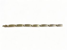 A Sterling silver brushed expanded link bracelet. 25g