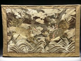 A VERY LARGE AND FINELY EMBROIDERED JAPANESE TAPESTRY WALL HANGING. Meiji period (1868-1912). Finely