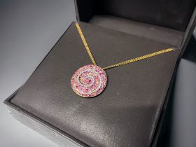 A PONTE VECCHIO GIOELLI, ITALY 18CT GOLD PENDANT & NECKLACE. A stunning piece of jewellery, by the