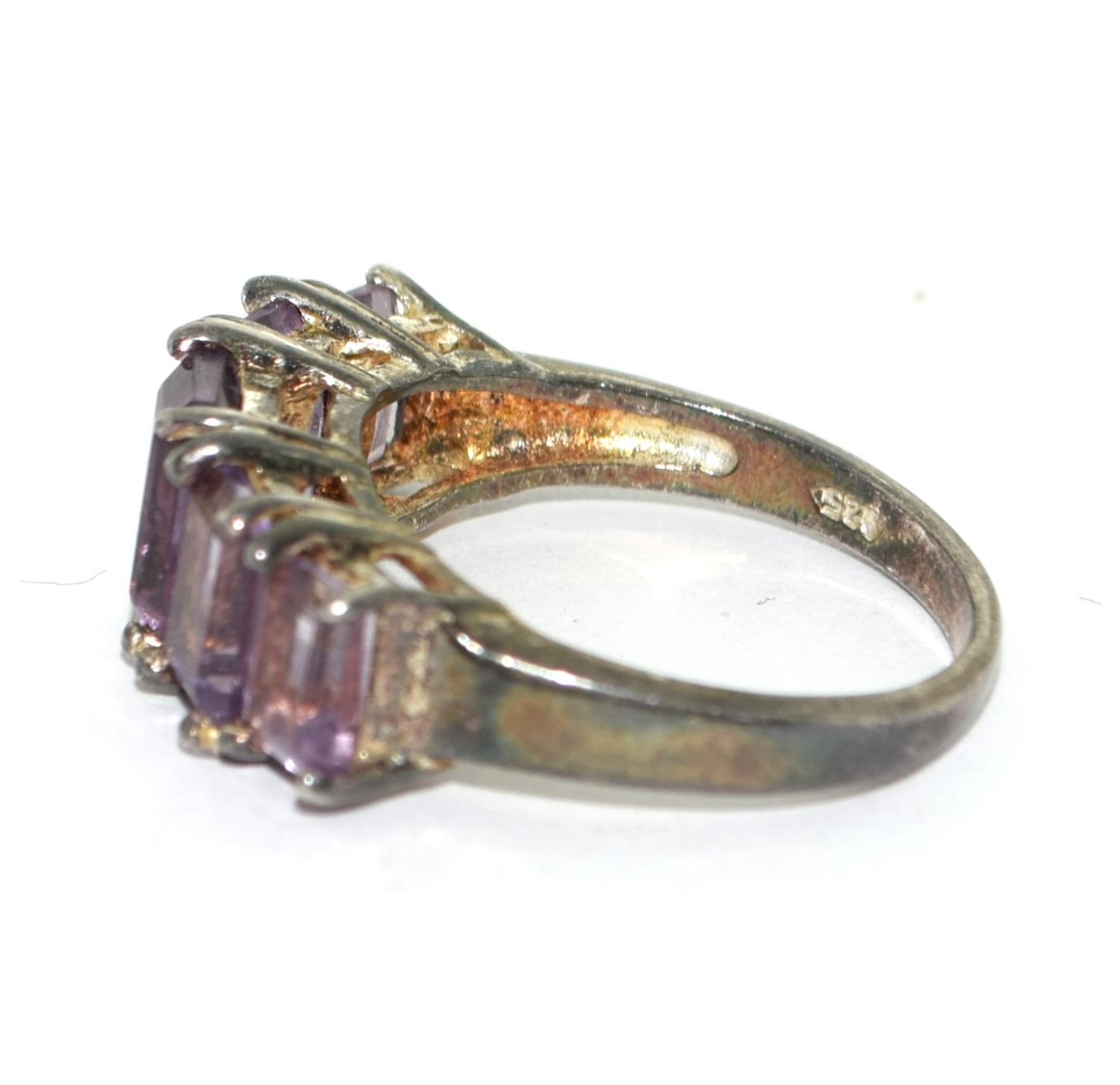 925 silver 5 stone Amethyst ring size P - Image 2 of 3