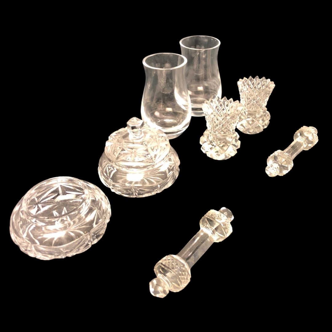 Collection of Crystal Vases, Salts, Knife Rests & Lidded Dishes  - Image 3 of 3