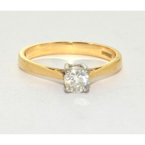 18ct gold ladies Diamond solitaire ring hall Marked in ring as 0.40ct size N  - Image 5 of 6