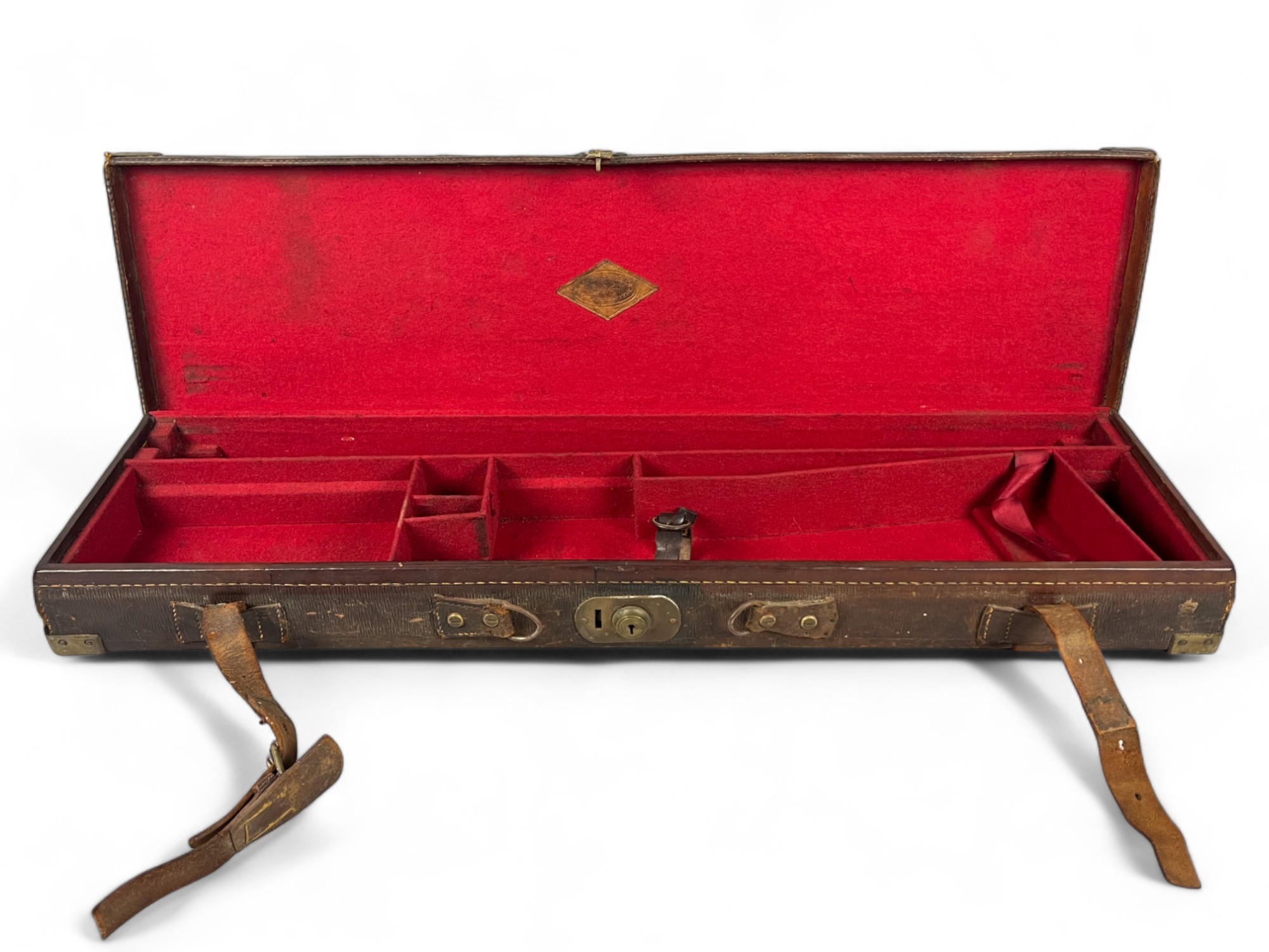 Armstrong & Co leather Gun case. With fitted interior. 83 x 23 x 8cm - Image 2 of 3