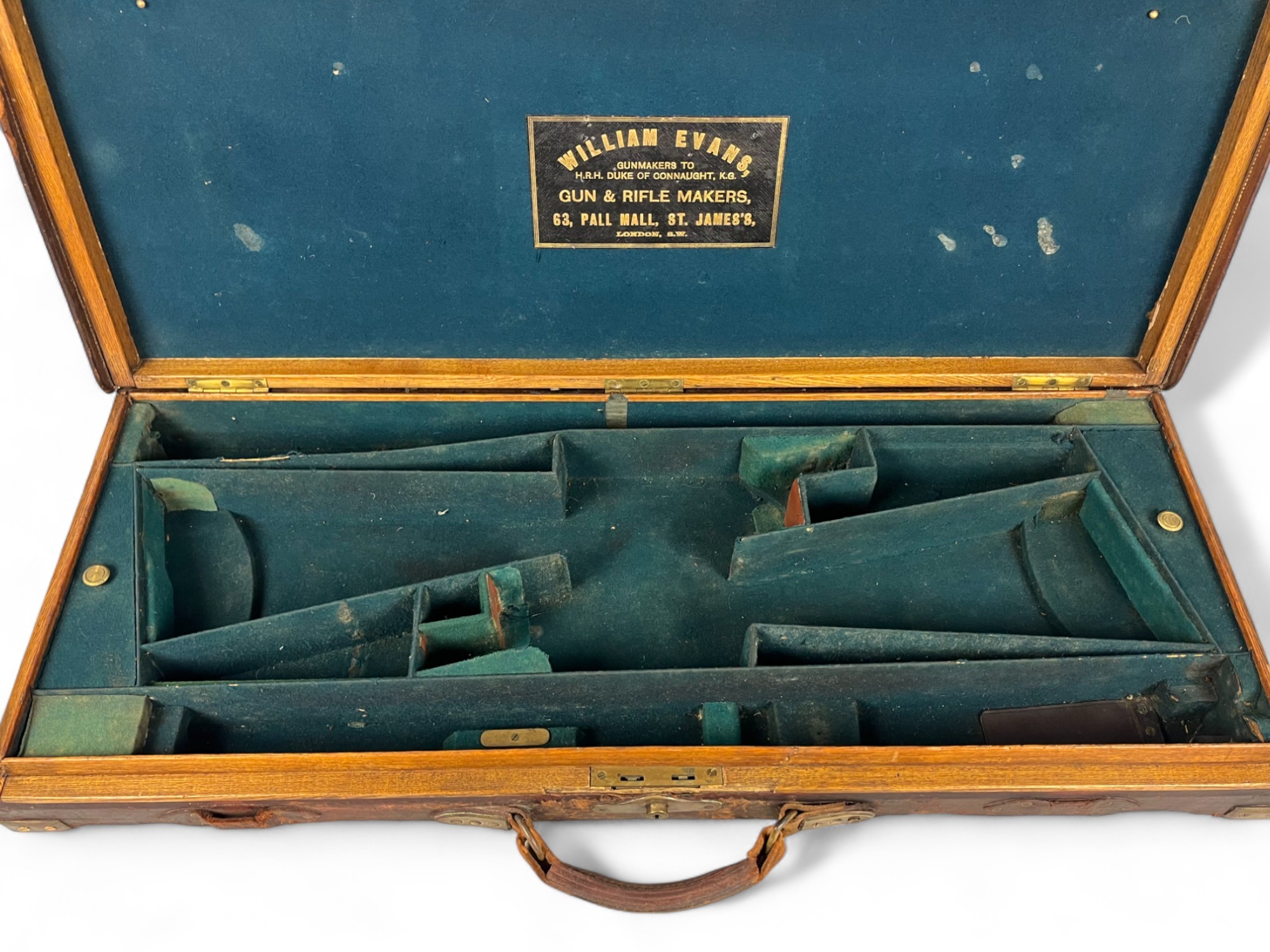 Antique William Evans leather & brass bound gun case. With fitted interior and original label.  85 x - Image 5 of 5