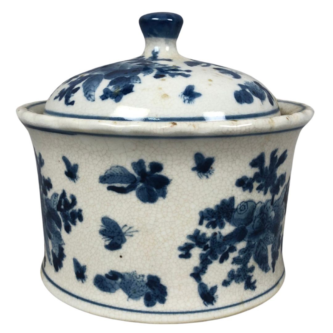 Chinese Blue & White Lidded Pot  - Image 3 of 3