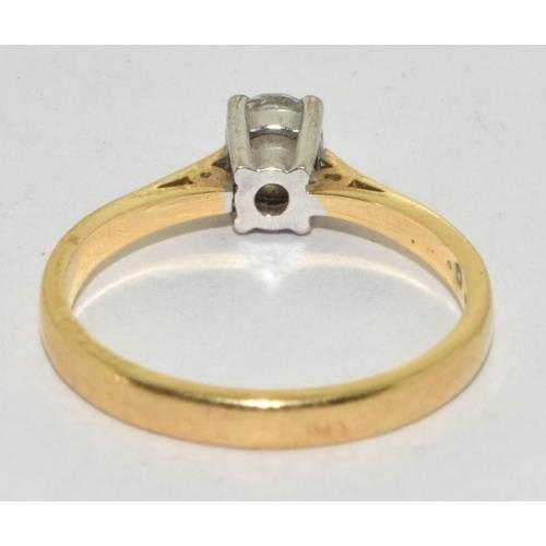 18ct gold ladies Diamond solitaire ring hall Marked in ring as 0.40ct size N  - Image 3 of 6