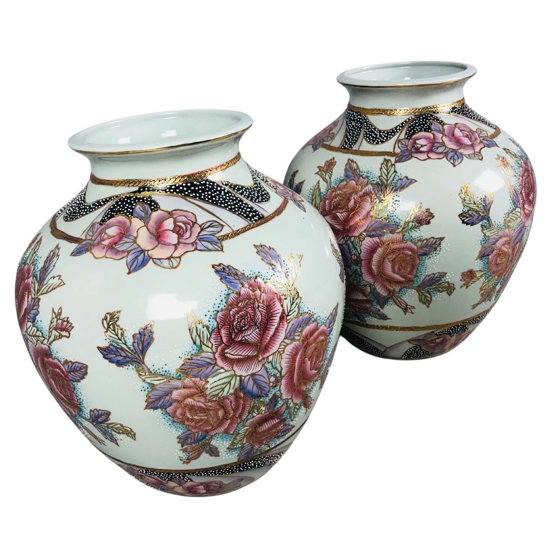 Pair of Japanese Vases approx 29cms tall  - Image 3 of 3