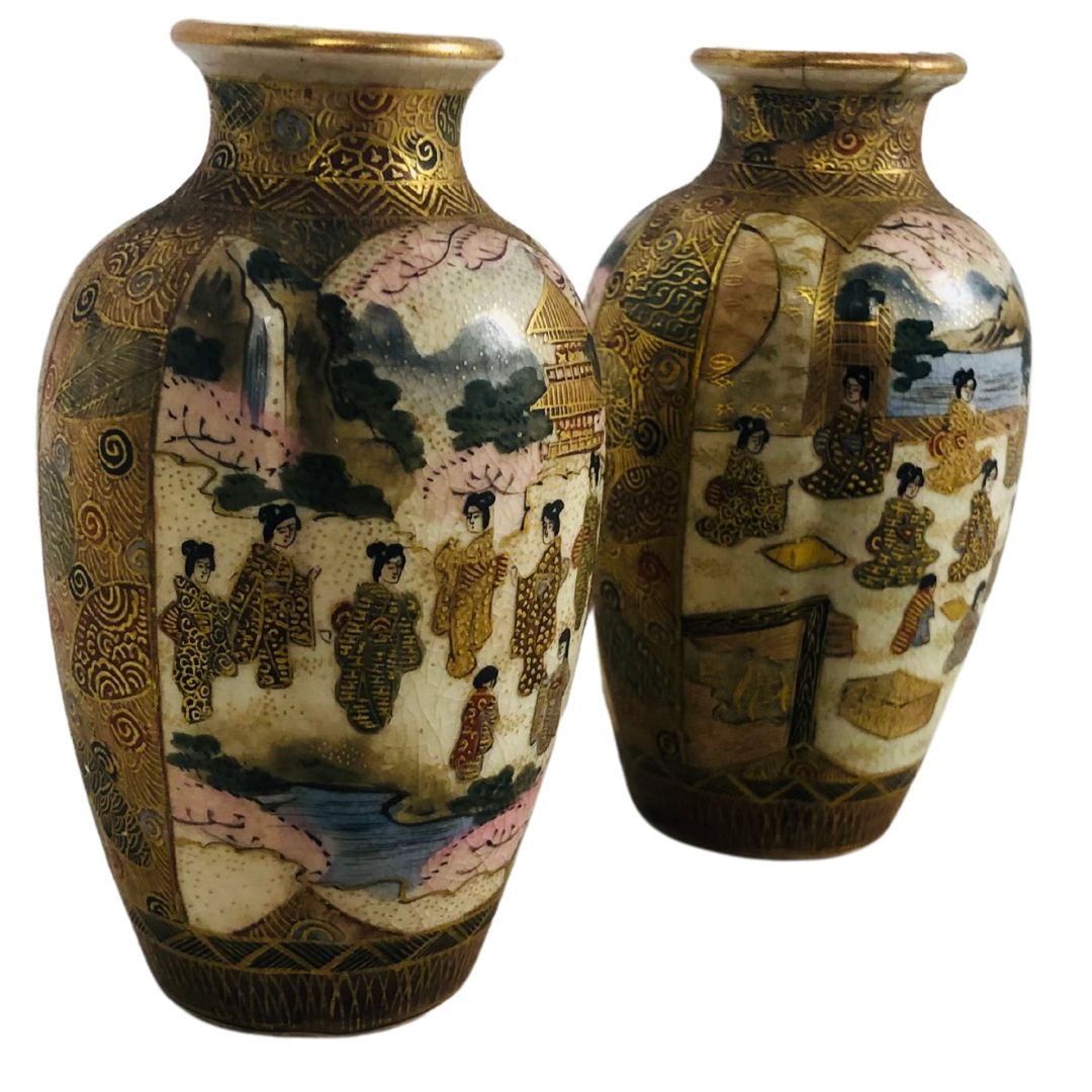 Pair of Japanese Satsuma Vases  - Image 2 of 5