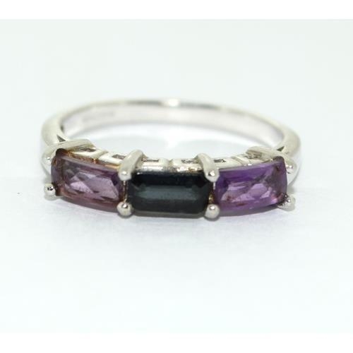 9ct white gold ladies Amethyst and sapphire bar ring size N  - Image 5 of 5