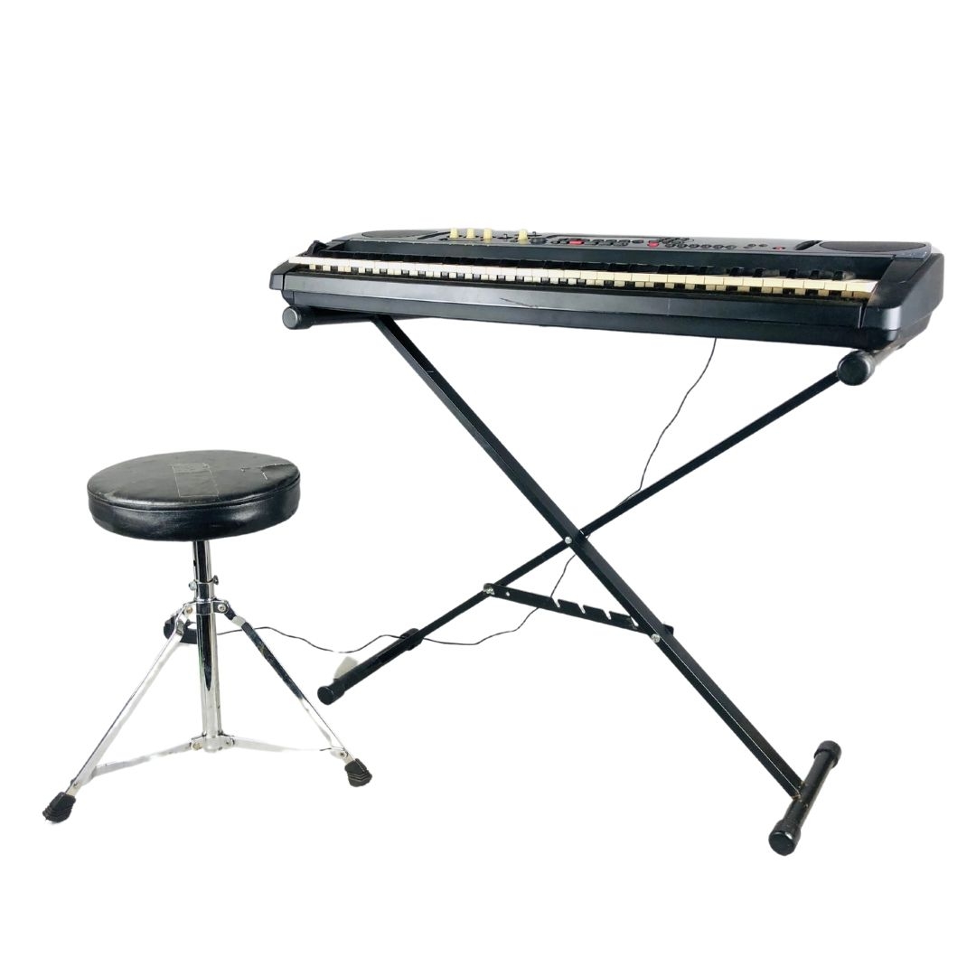 Yamaha Keyboard and stool 