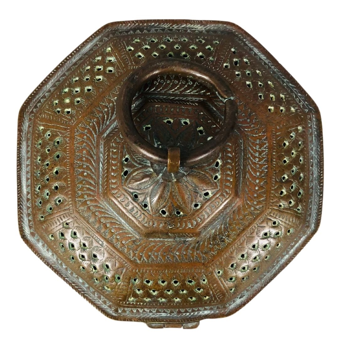 A 19th Century Asian Betel Nut Bronze Copper Box  - Image 3 of 5