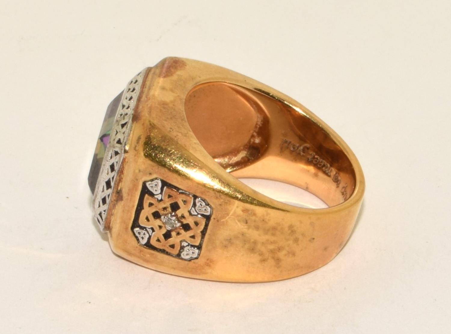 925 silver gilt gents moonstone signet ring with open work design shank  size U  - Image 2 of 3