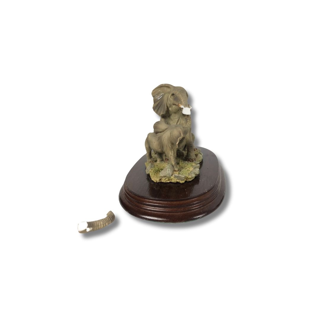Elephant Figurines & Two Dog Figurines - Resin from the Leonardo Collection.  - Image 2 of 2