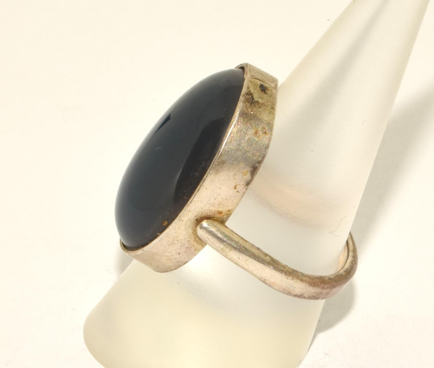 925 silver large single polished  Agate stone ring size Q  - Image 2 of 3