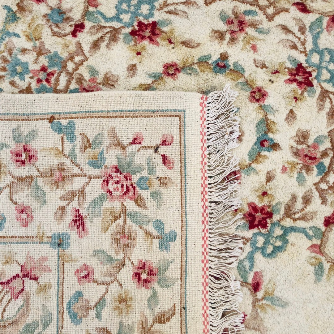 Very Large Wool Country House Room Size Rug. Thick pile in the Chinese Manner. Cream and Pastel Tone - Image 2 of 3