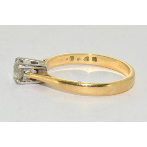 18ct gold ladies Diamond solitaire ring hall Marked in ring as 0.40ct size N  - Image 2 of 6