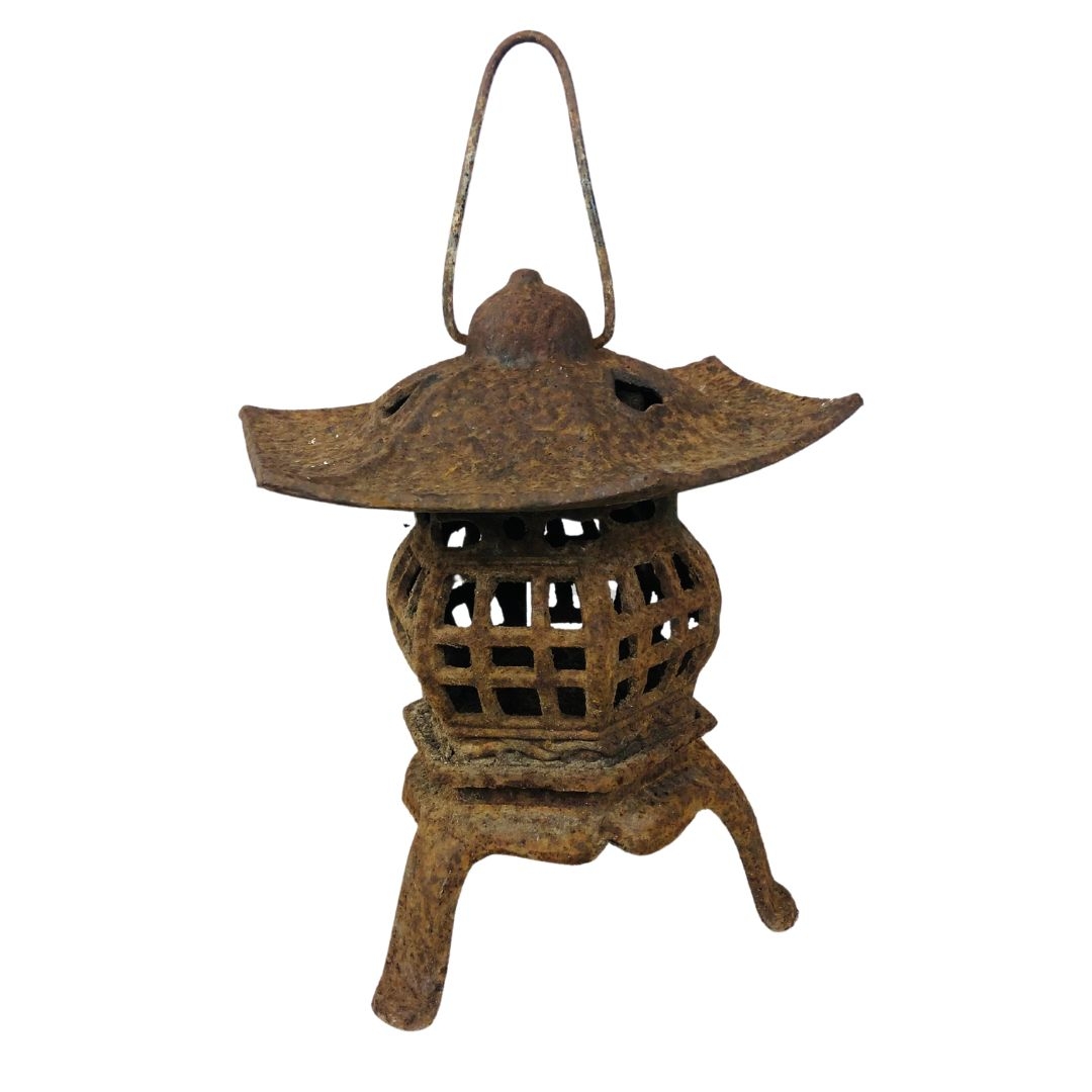 Cast Iron Chinese Lantern approx 29cm 