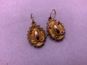 Pair of Unmarked Gold Victorian Earrings - 2.2g - Buyer to Satisfy Content Prior to Bidding