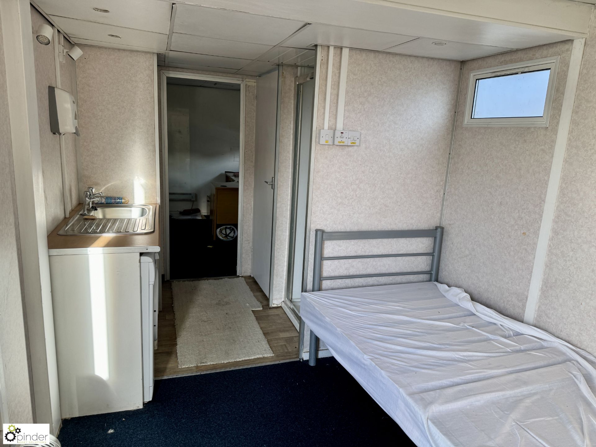 Trailer type Accommodation Unit, comprising office 3000mm x 2450mm, with window door, plug points, - Image 18 of 33