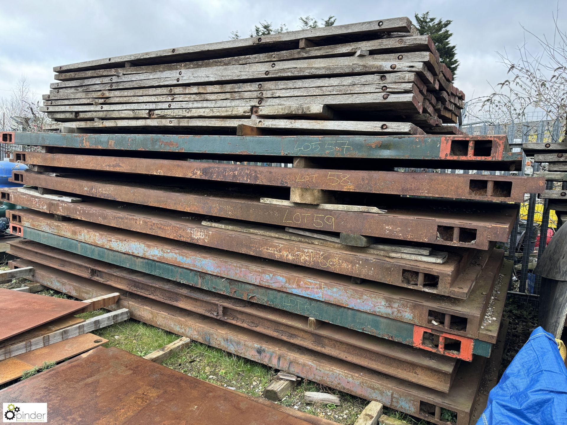 Heavy duty steel Crane Mat, 6000mm x 2440mm x 160mm, with timber inserts