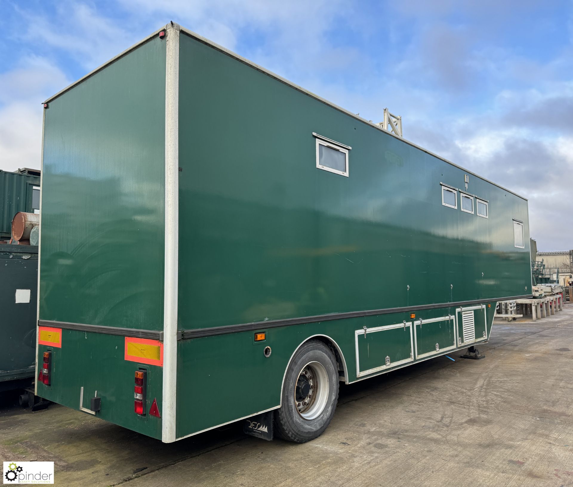 Trailer type Accommodation Unit, comprising office 3000mm x 2450mm, with window door, plug points, - Image 5 of 33