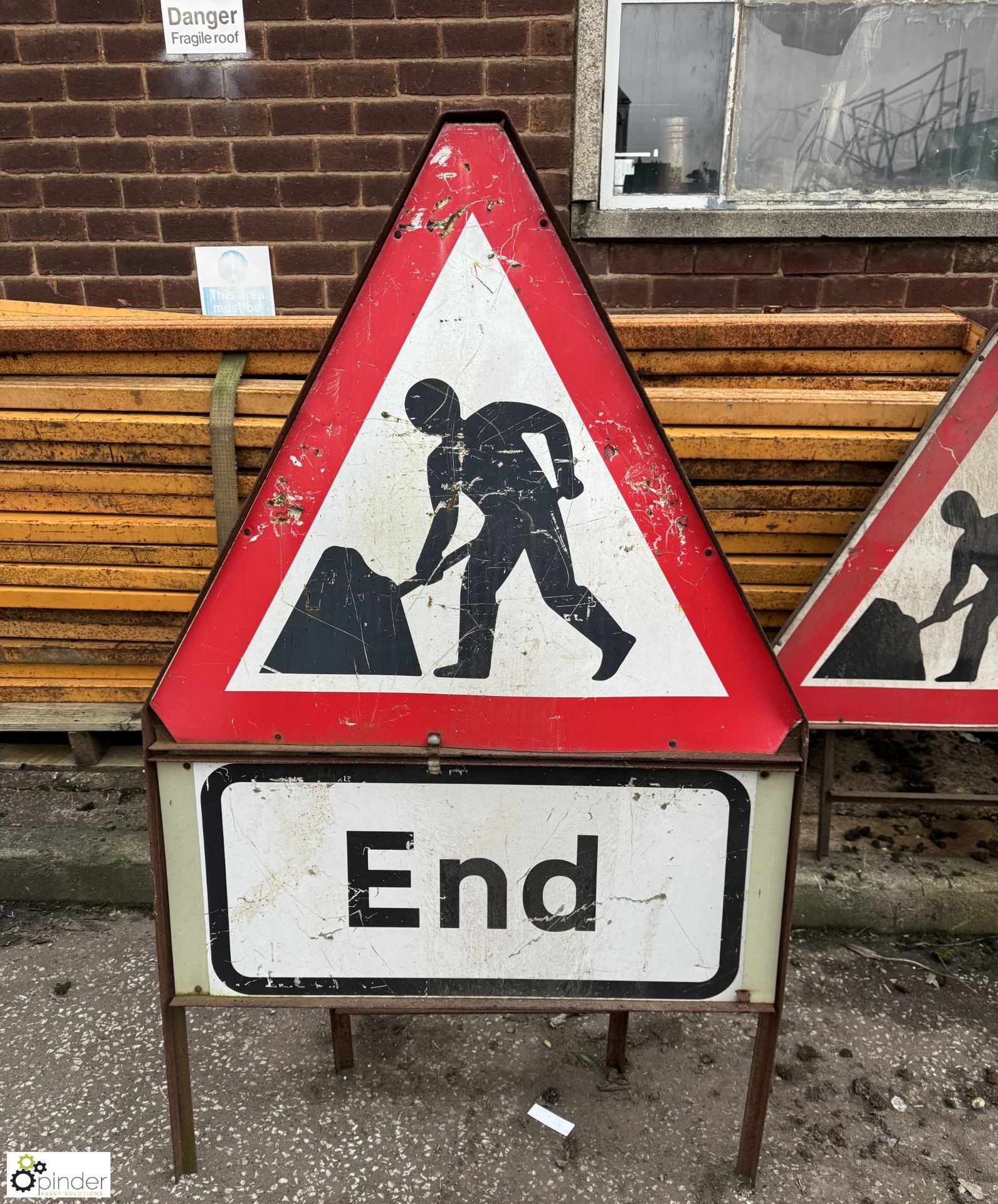 6 steel Road Signs - Image 2 of 6