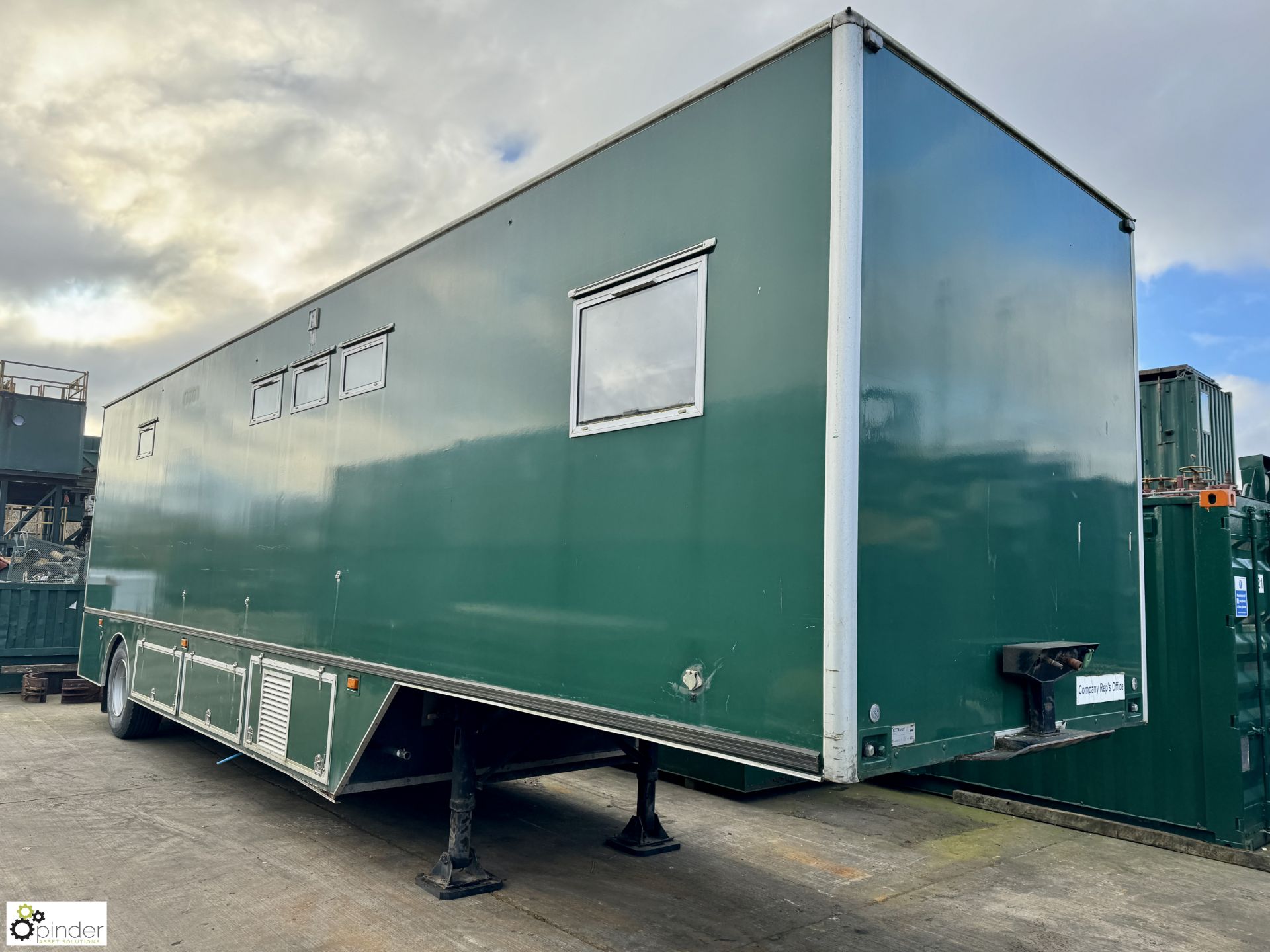 Trailer type Accommodation Unit, comprising office 3000mm x 2450mm, with window door, plug points, - Image 2 of 33