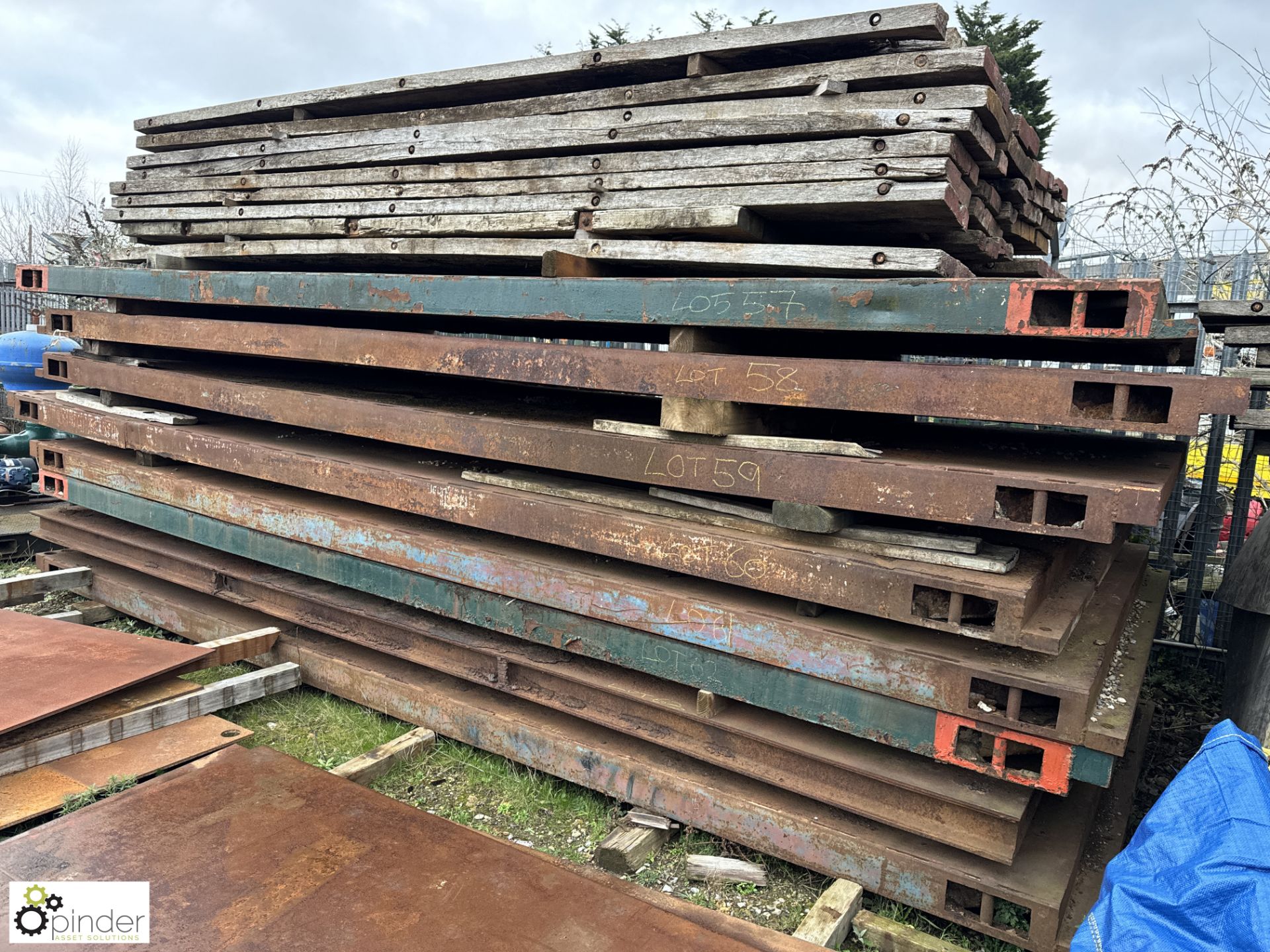 Heavy duty steel Crane Mat, 6000mm x 2440mm x 160mm, with timber inserts