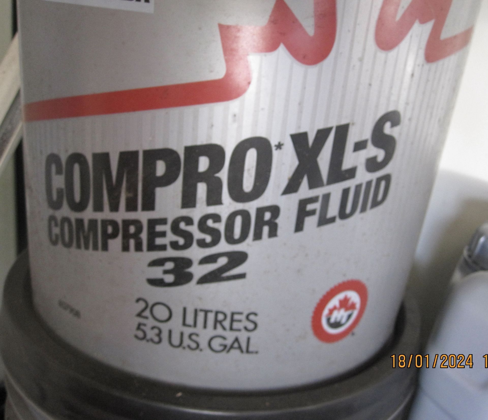 2 20/25litre drums Petro-Canada Compro XL-S 32 Com - Image 2 of 2