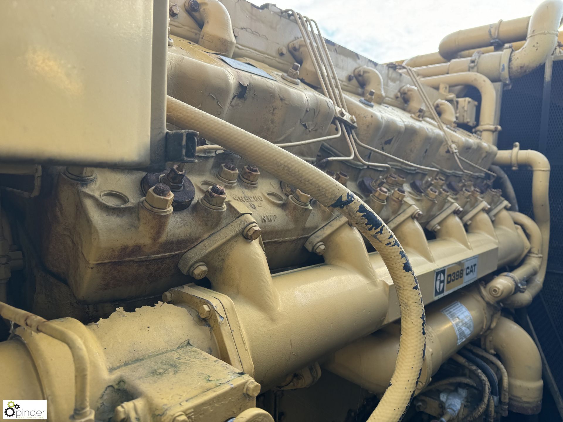 Caterpillar skid mounted Generator, 1,000kva with CAT D398 engine, 800HP 12-cylinder, engine - Image 4 of 23