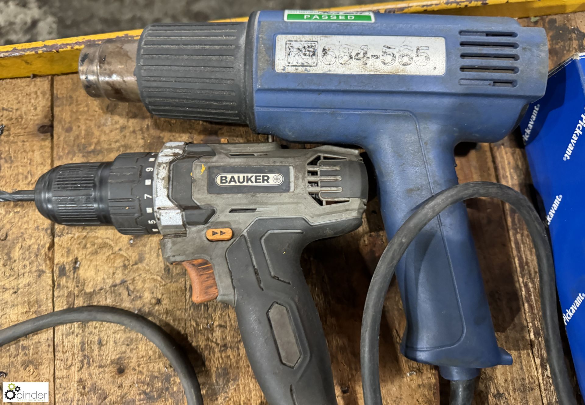 Bauker Rechargeable Drill, 18volts and Steinel 3448 Heat Gun, 110volts - Image 2 of 4