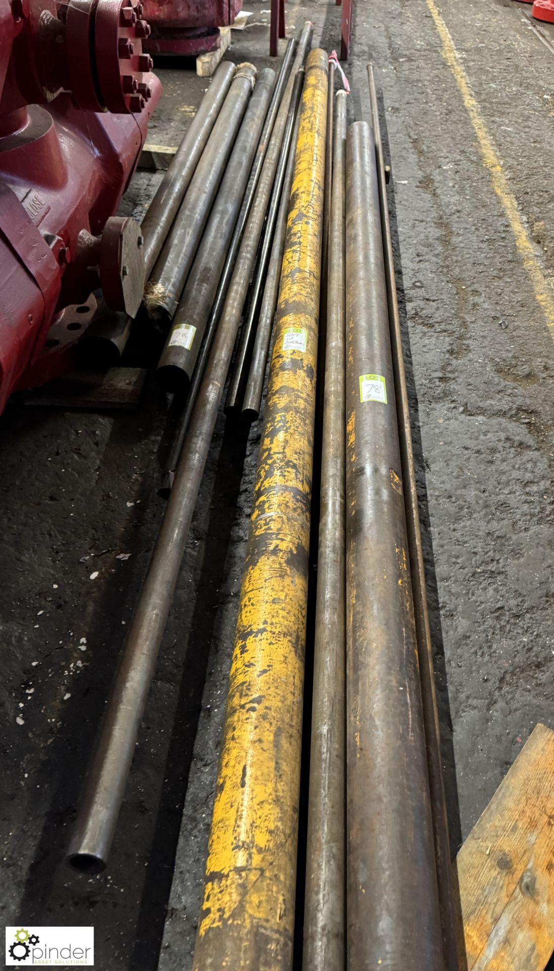 11 various lengths steel Tube/Pipe (excluding yellow pipe) - Image 3 of 6