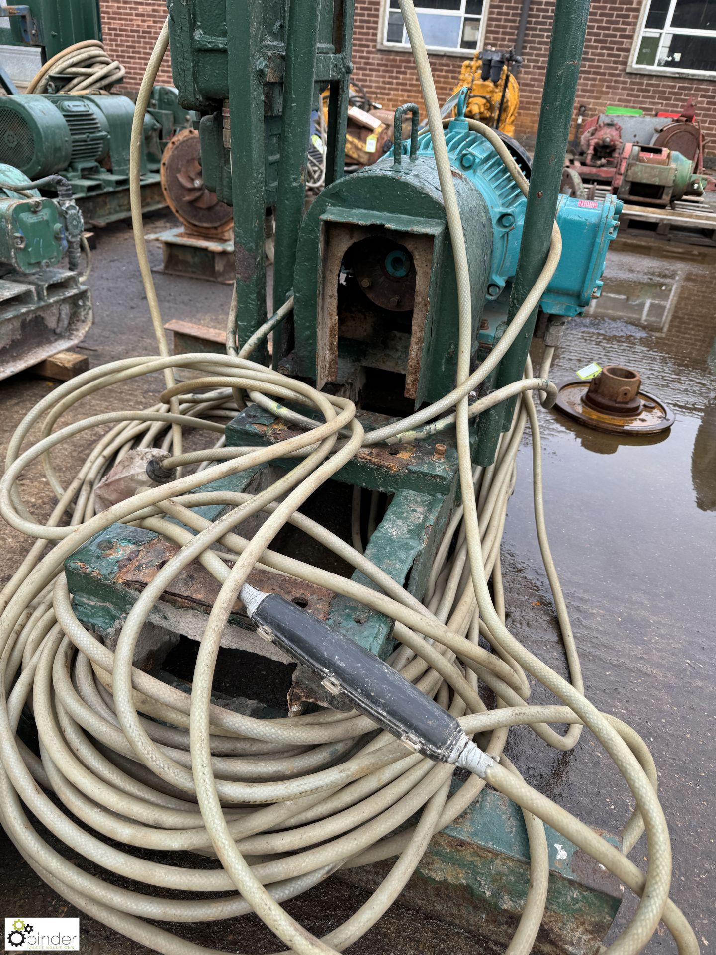 Pump Set with Mission pump and Brook Crompton W-EF180LM motor, 22kw (LOCATION: Nottingham – - Bild 4 aus 9