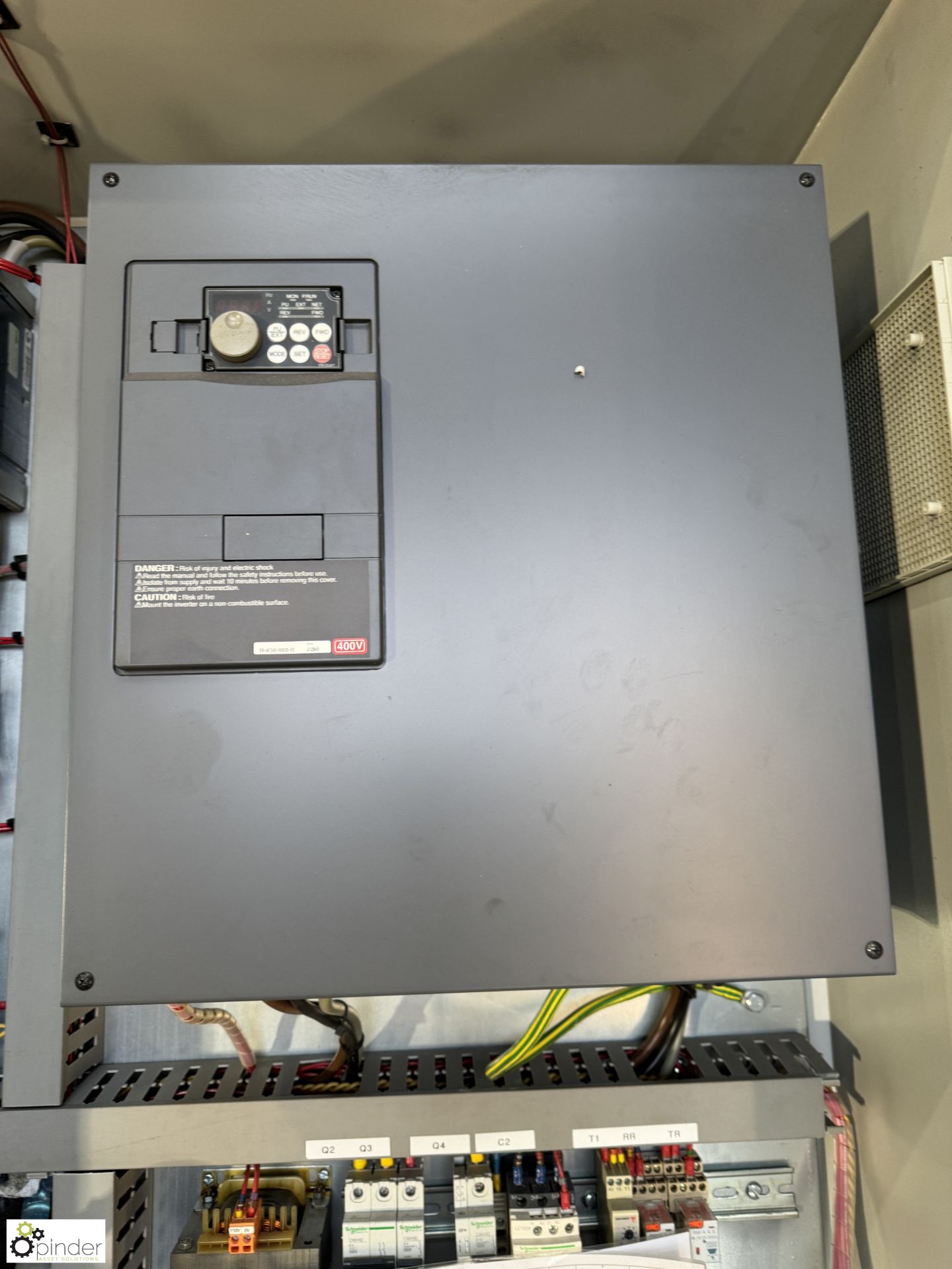 Control Panel with Mitsubishi FR-AF740-00930-EC 45kw Inverter (LOCATION: Carlisle – collection - Image 3 of 8