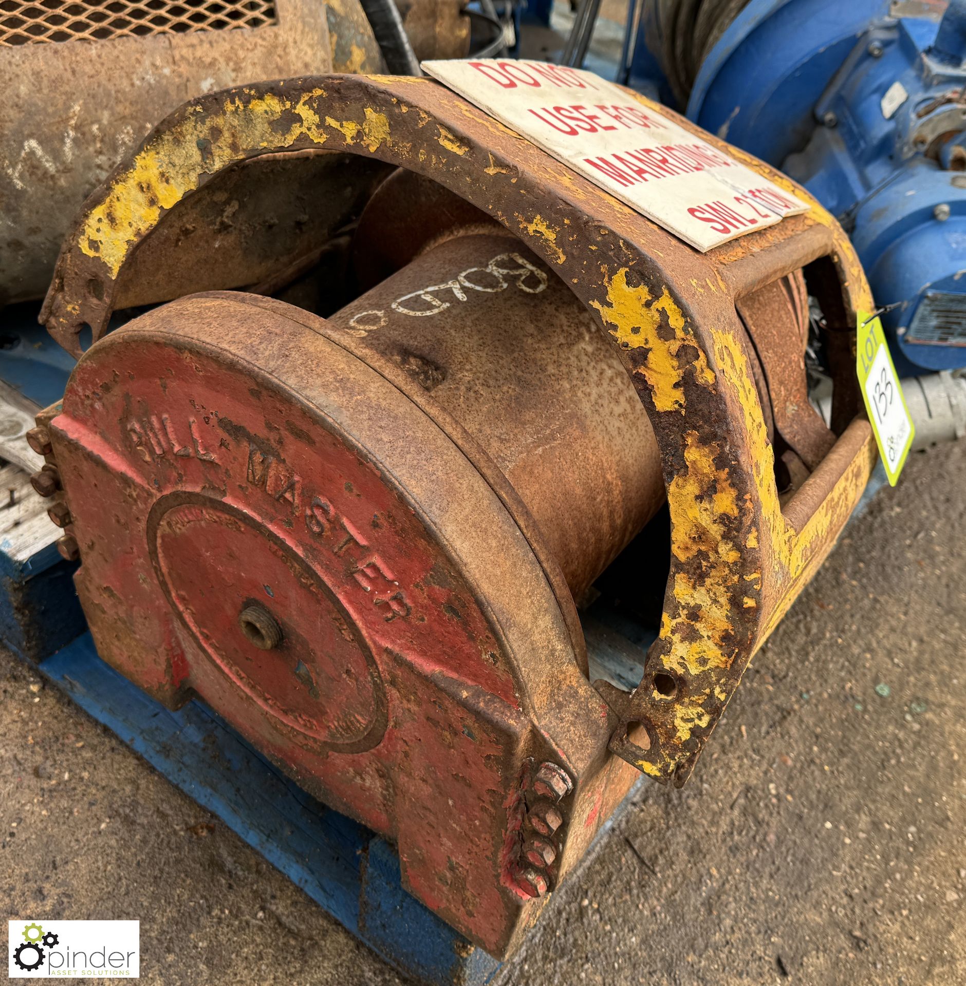 Pull Master Winch, 2tons (LOCATION: Nottingham – collection Monday 18 March and Tuesday 19 March - Bild 2 aus 4