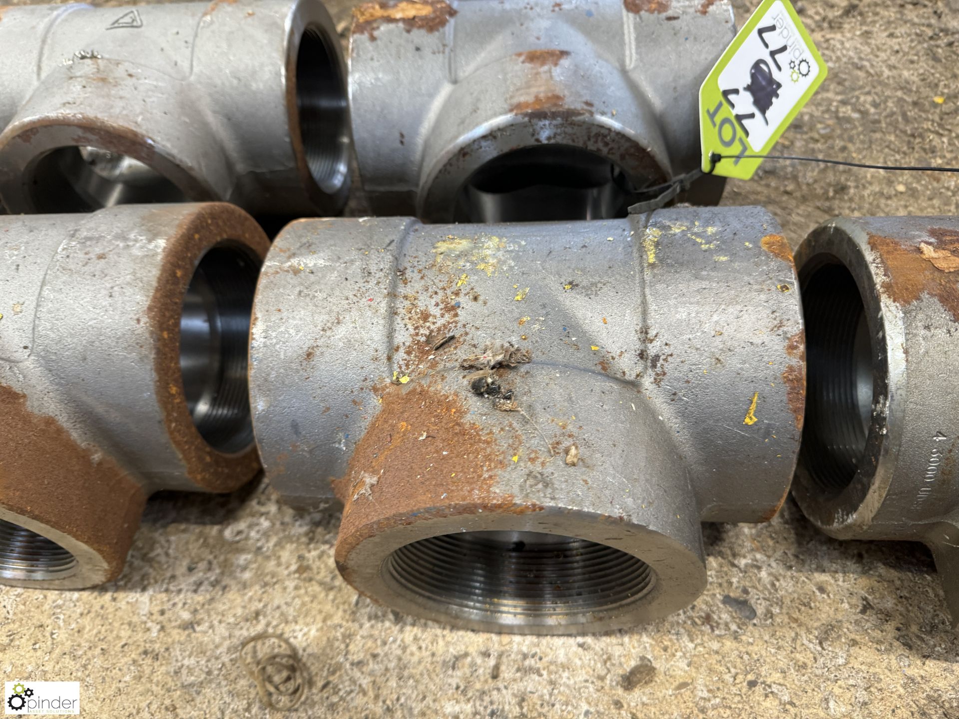 5 SA A105N UDSF T Joints, and 2 Bends, 4in, unused (LOCATION: Nottingham – collection Monday 18 - Bild 3 aus 6