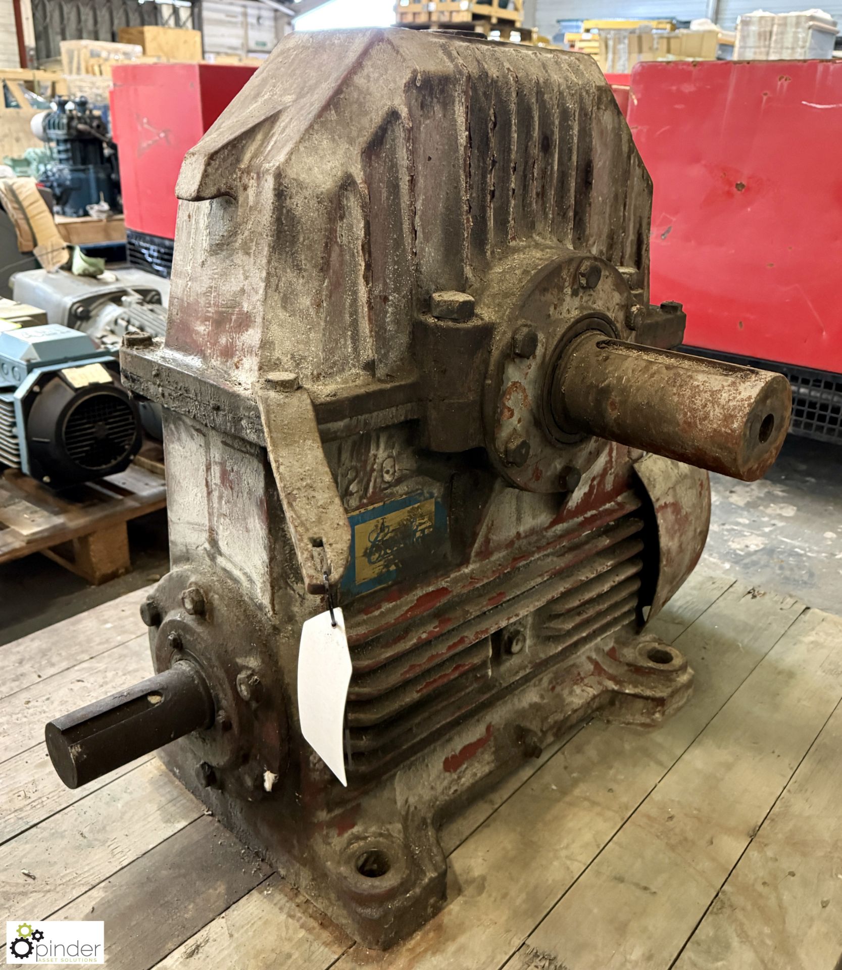 Reynold size 12 Overdriven Gearbox (LOCATION: Carlisle – collection Tuesday 19 March and Wednesday - Image 3 of 5