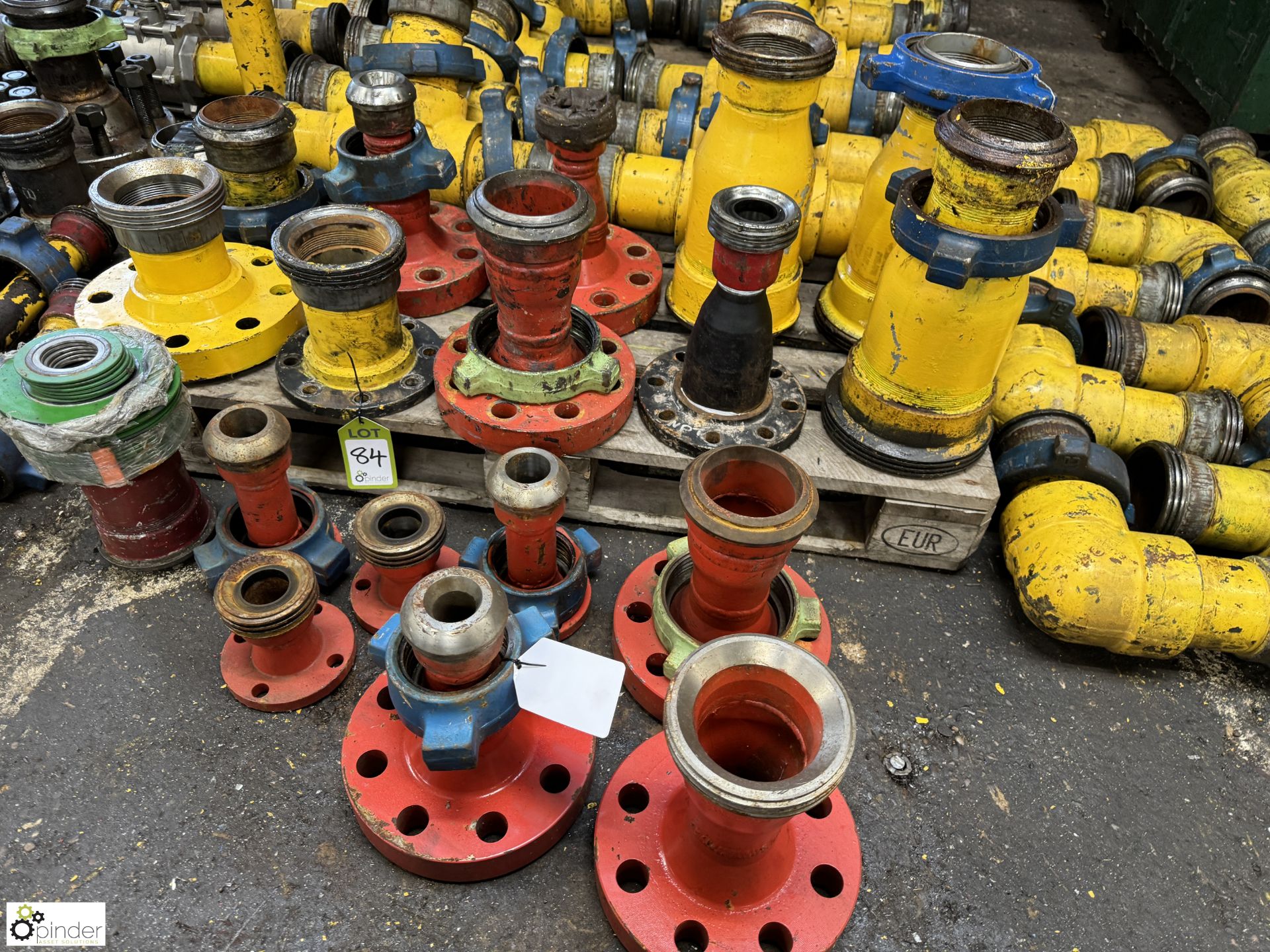 Large quantity 4in Line Pipe, including bends, valves, T junctions, flanges, etc, with 4in - Bild 6 aus 15