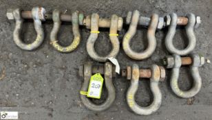 8 Shackles (LOCATION: Nottingham – collection Monday 18 March and Tuesday 19 March by appointment)
