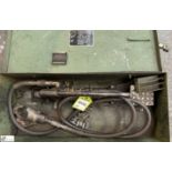 Burndy Y10FP manual hydraulic Crimper, with case (LOCATION: Carlisle – collection Tuesday 19 March