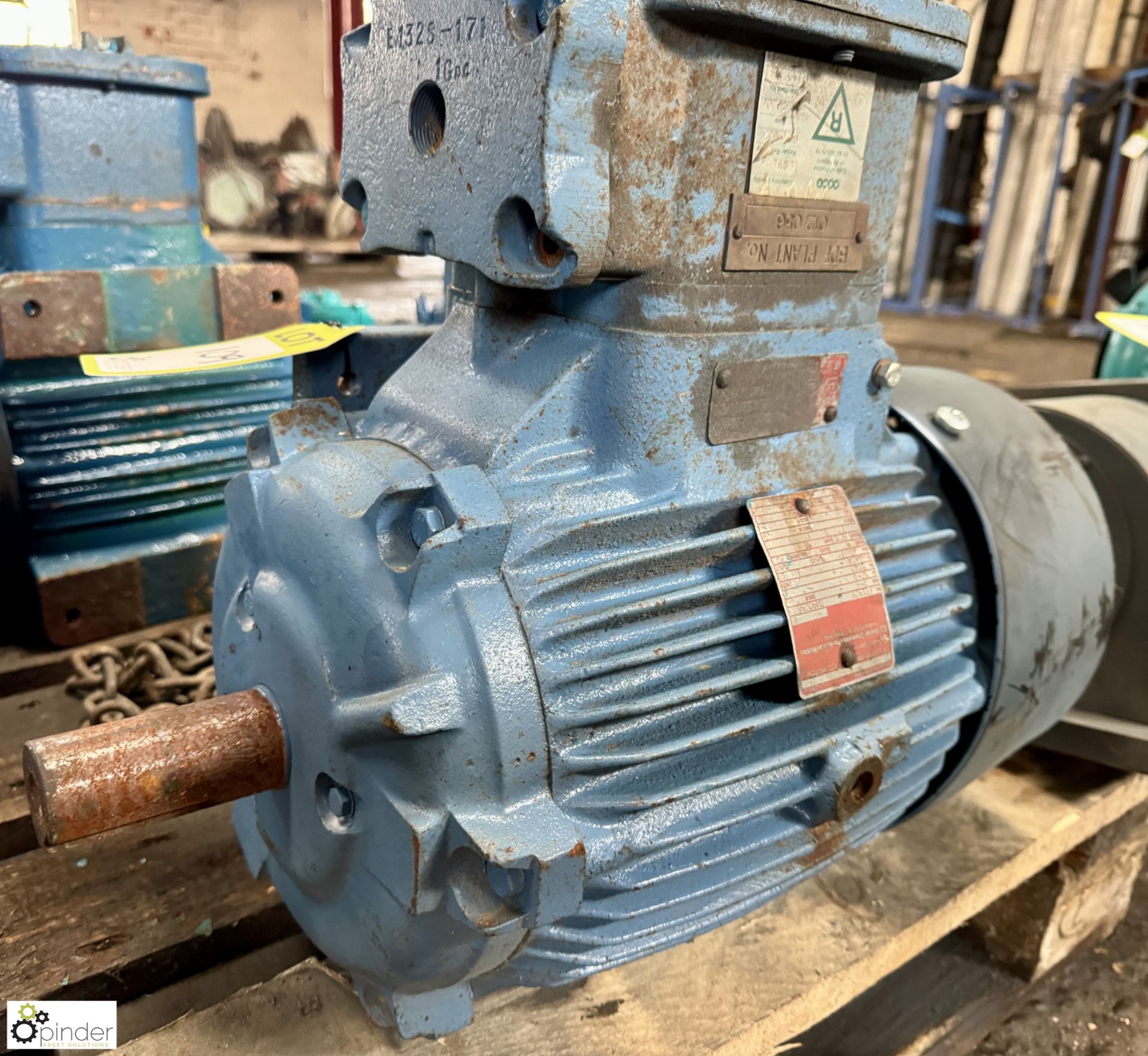 Brook Crompton AE132M Electric Motor, 7.5kw (LOCATION: Nottingham – collection Monday 18 March and - Bild 5 aus 6