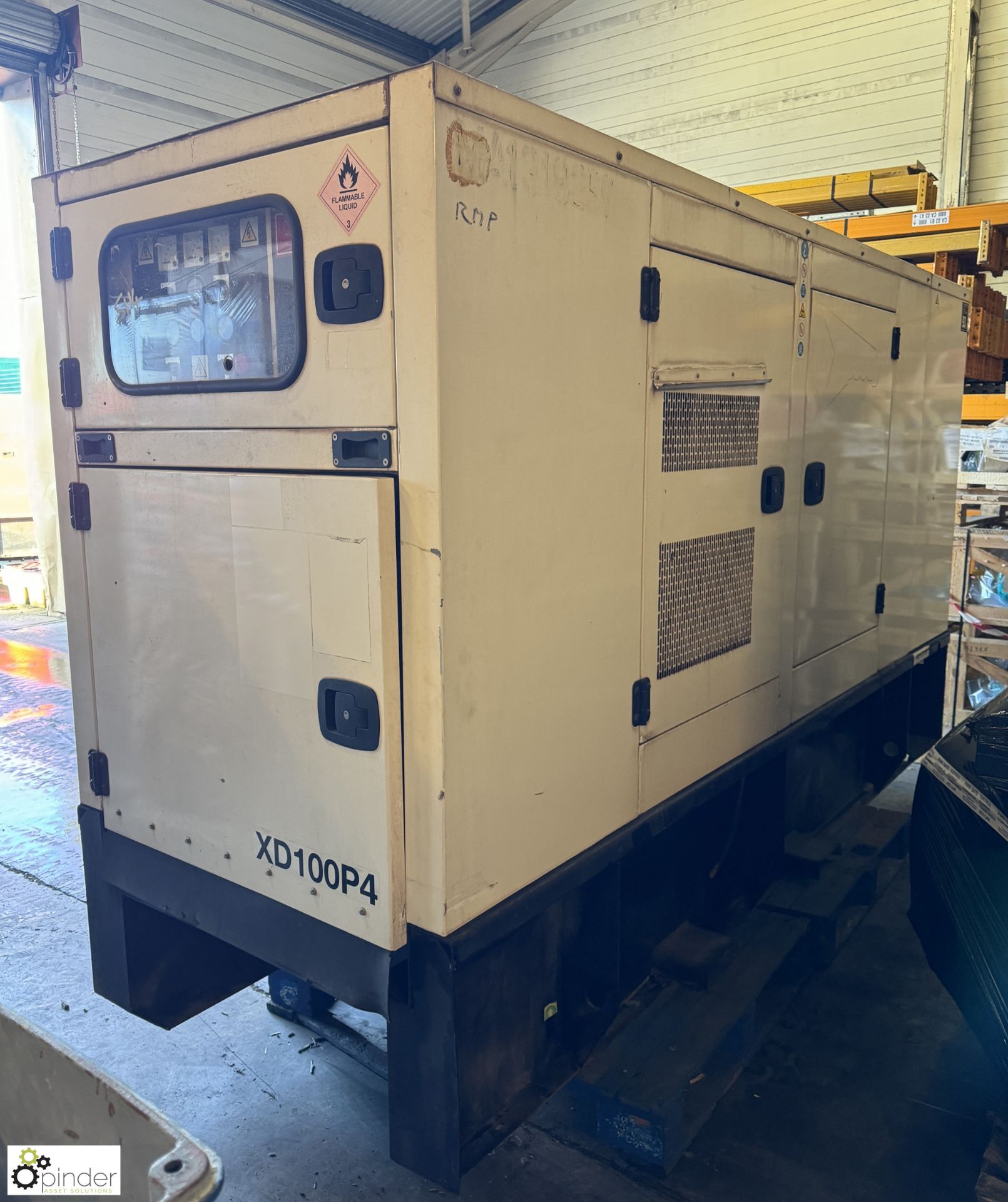 FG Wilson XD100 P4 skid mounted Generator, 100kva, 3 x 415volts outlets, 3 x 240volts outlets, Leroy - Image 2 of 13