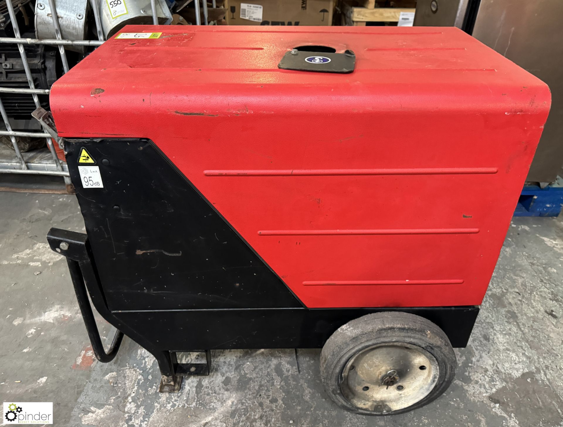 Pramac P6000 S2 single axle diesel driven Generator Set, 4.3kw, 3 x 110volts outlets, 4004hours ( - Image 2 of 9