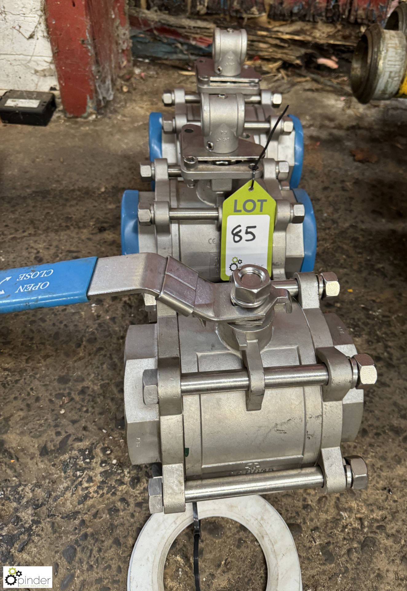 3 KI 4CF8M Ball Valves, 4in, unused (LOCATION: Nottingham – collection Monday 18 March and Tuesday - Bild 2 aus 4