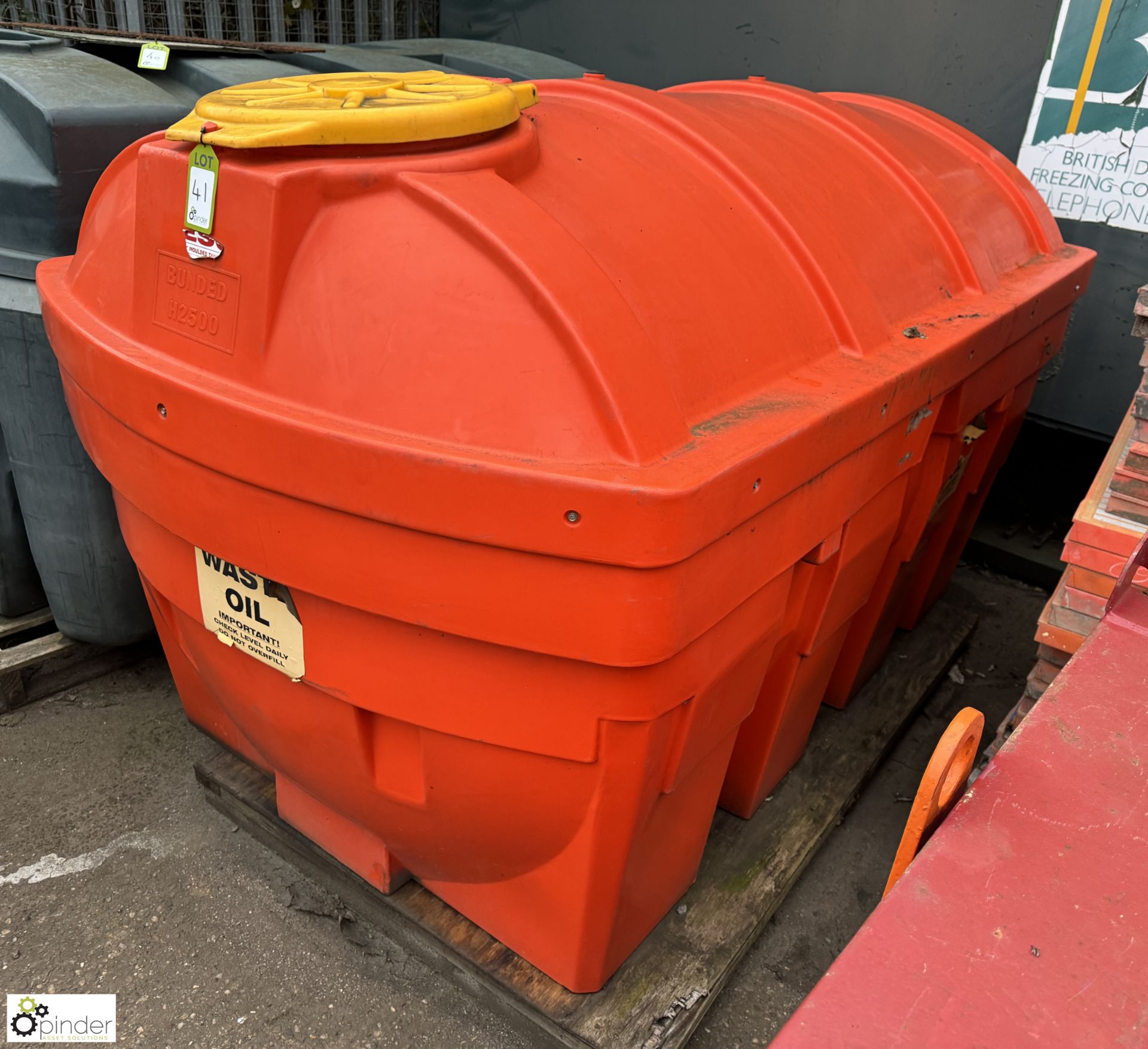 H2500 Bunded Waste Oil Tank, 2500litres (LOCATION: Nottingham – collection Monday 18 March and - Image 2 of 5