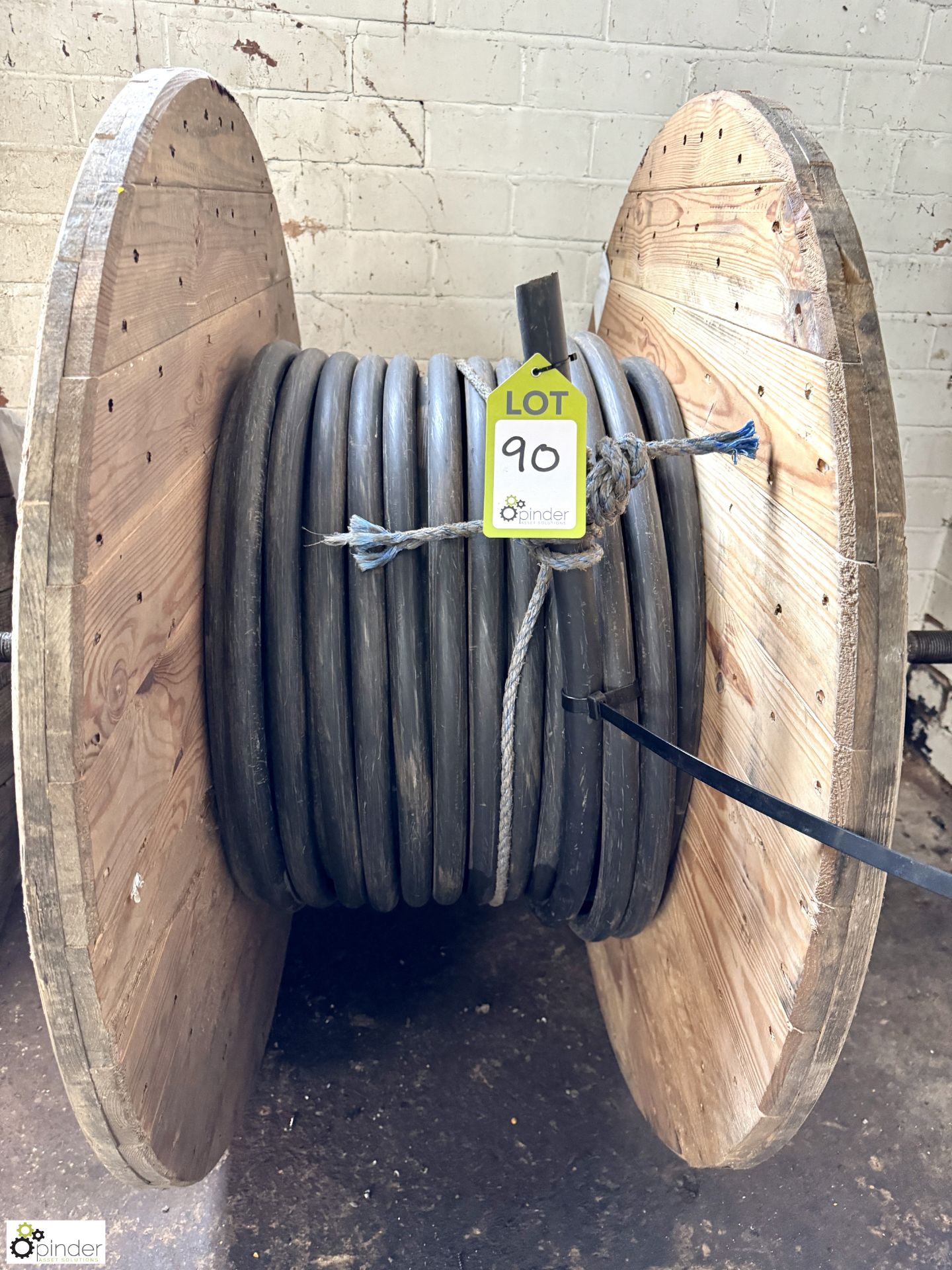 Part roll 5 Core Cable (LOCATION: Nottingham – collection Monday 18 March and Tuesday 19 March by - Image 2 of 5